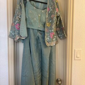 Elegant Floral Embroidered Outfit